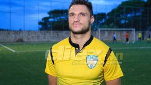 Evgeni Kabaev tenía el visto bueno para hacer su debut ante Olimpia en el Olímpico.