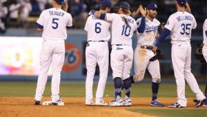 Los Dodgers siguen con vida y cerraron la noche con broche de oro.