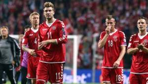El delantero de 30 años, Nicklas Bendtner, no jugará la Copa del Mundo con Dinamarca.