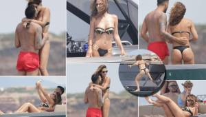 El futbolista se marchó a la famosa isla de Ibiza para desconectarse de todo junto a su bella pareja. La modelo aprovechó para presumir su cuerpazo.