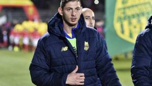 Luego de tres días sin conocer su paradero, la Policía confirmó que abandonan la búsqueda de Emiliano Sala.