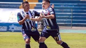 Roger Rojas fue titular en el empate del Cartaginés 1-1 ante Limón FC en el Fello Meza.