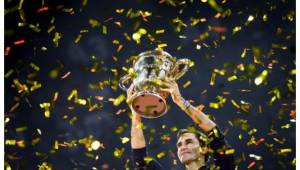 El suizo Roger Federer, tercer jugador del ránking ATP, logró este domingo su noveno título en el torneo de Basilea, su ciudad natal, el 99º de su larga carrera.