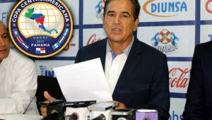 La Copa Centroamericana se disputará en Panamá del 13 al 22 de enero de 2017. El técnico de Honduras, Jorge Luis Pinto, buscará el pase directo a Copa Oro y días atrás confirmó lo disputará con la base de la Olímpica, jugadores de la MLS y del ámbito local.