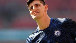 Courtois sigue sin aparecer en el entrenamiento del Chelsea y presiona para que lo dejen salir.