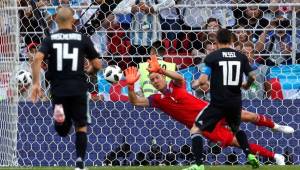 El portero islandés le tapó un lanzamiento penal a Messi en el Argentina-Islandia del Mundial de Rusia-2018.