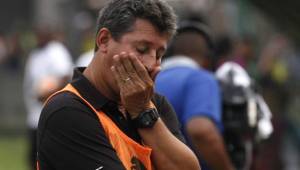 El entrenador Mauro Reyes ha sido separado del Real España tras una semana de mucha incertidumbre.