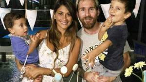 Thiago y Mateo son los hijos de Lionel Messi y Antonella Roccuzzo.