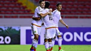 México goleó a Canadá y enfrentará a Honduras el jueves en duelo que definirá al primero del Grupo A del Premundial Sub-20 que se disputa en Costa Rica.