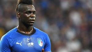 Mario Balotelli se ilusiona con ser el capitán de Italia en el juego ante Holanda.