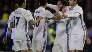 Real Madrid recupera la sonrisa en la Liga de España con una goleada en Riazor ante el Deportivo. FOTO: AFP
