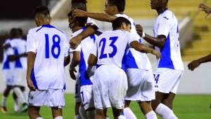 La Selección de Honduras logró rescatar un partido que perdía 2-0 frente a Costa Rica y terminó ganando en juego disputado en Comayagua. Foto Ronal Aceituno