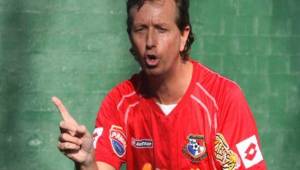 Gary Stempel es actualmente el director técnico de la selección sub 17 de Panamá.