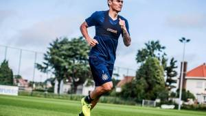 El jugador hondureño Andy Najar ha comenzado a entrenar con el grupo después de superar una lesión muscular. Lo trató el especialista que trató a Messi.