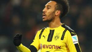 Aubameyang podría salir del Borussia Dortmund a un club grande Europa por 80 millones de euros.