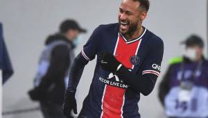 Neymar acaba su contrato con el PSG en junio de 2022 y todo apunta a que renovará.