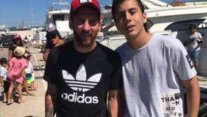 Lionel Messi disfruta de unas vacaciones en Ibiza.