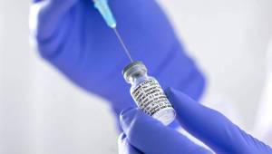 La OMS da una fecha para la vacunación masiva contra el coronavirus.