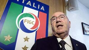 Tavecchio no pudo llevar, en su gestión como presidente, a la selección italiana al mundial del 2018.