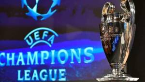 La Champions League conocerá cómo quedará la ronda de grupo este jueves.