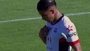 Michaell Chirinos anota su segundo gol con Lobos Buap.