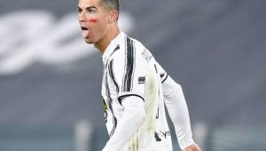 Cristiano Ronaldo sigue haciendo goles en Italia. Ahora le hizo dos al Cagliari.