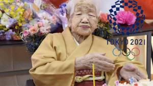 Kane Takana portará la llama olímpica en los Juegos Olímpicos de Tokyo 2021. Sobrevivió al cáncer, guerra mundial y pandemia en dos ocasiones