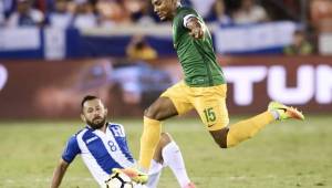 Florent Malouda fue el capitán de Guayana Francesa ante Honduras en Copa Oro 2017.