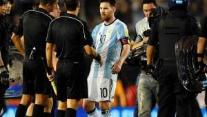 'La concha de tu madre', le dijo Messi al asistente Emerson Augusto de Carvalho durante el partido eliminatorio entre Argentina y Chile.