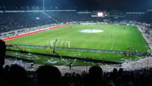 El estadio del PAOK Salónica de Grecia conocido como 'La Tumba' será el que albergará el partido amistoso de Honduras frente a los griegos en marzo.