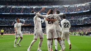 Real Madrid ganó 2-0 al Real Valladolid pero su forma de juego no mejora.