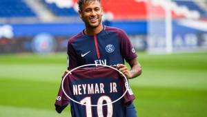 Neymar se llevó la razón en el alegato; la marca le pertenece.