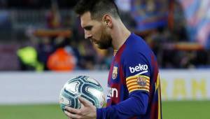 Messi planea extender su contrato y terminar su carrera visitiendo siempre la camiseta de Barcelona.
