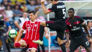 Robert Lewandowski se va en blanco en este amistoso que caen de forma estrepitosa.