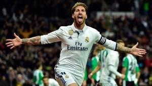 Sergio Ramos le da triunfo al Real Madrid y lo pone de líder.