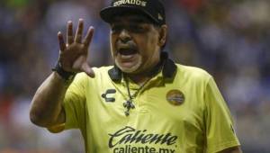 Maradona criticó fuerte la decisión de jugar la vuelta del River-Boca en el Bernabéu.