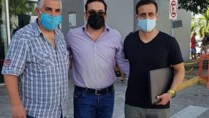 El técnico uruguayo Ramiro Martínez y el preparador físico Guillermo Kutyas ya se encuentran en San Pedro Sula.