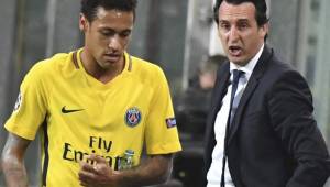 Neymar miró la tarjeta roja en el partido contra el Marsella y se perderá el de mañana ante el Niza.