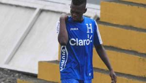 Félix Crisanto dice que llegó a la Selección de Honduras para pelearle el puesto a Brayan Beckeles. Foto DIEZ