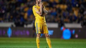 Gignac no tiene segura su aparición en el Mundial de Clubes debido al desgarro que sufre en la cadera derecha.