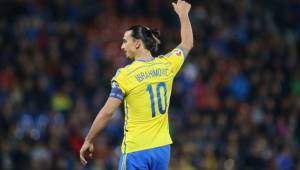 Zlatan tuvo un paso destacado a nivel de selecciones. Además marcó 450 goles en su carrera.