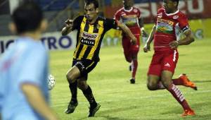 Real España y Real Sociedad disputarán su partido número 14 en San Pedro Sula. Los Aceiteros nunca han ganado de visita a los aurinegros. Foto DIEZ