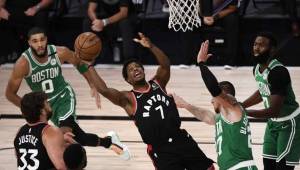 Kyle Lowry encaminó la victoria de los Toronto Raptors ante Boston Celtics en el cuarto partido de las semifinales en el Oeste.