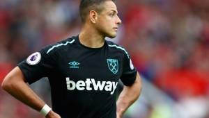 Javier Hernández podría salir del West Ham en este mercado de invierno.