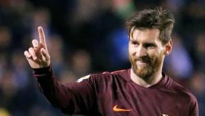 Tres goles hizo Messi en el juego de hoy ante el Deportivo y le dio el título al Barcelona en la Liga.