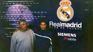 Aimar Centeno al momento que arribó a Madrid para probarse con el Real Madrid.