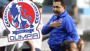 Nahún Espinoza presentó su renuncia hace más de un mes, pero aún no tenía respuesta de la directiva del Olimpia.
