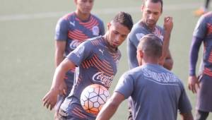 El defensa Fabio de Souza es el líder de la zaga del Olimpia que lo resentirá en el partido de este fin de semana frente al Juticalpa. Foto Juan Salgado