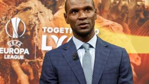 Éric Abidal fue participe del sorteo de los dieciseisavos de final de la Europa League.