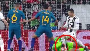 Polémica en Italia por gol anulado a la Juventus ante el Atlético.